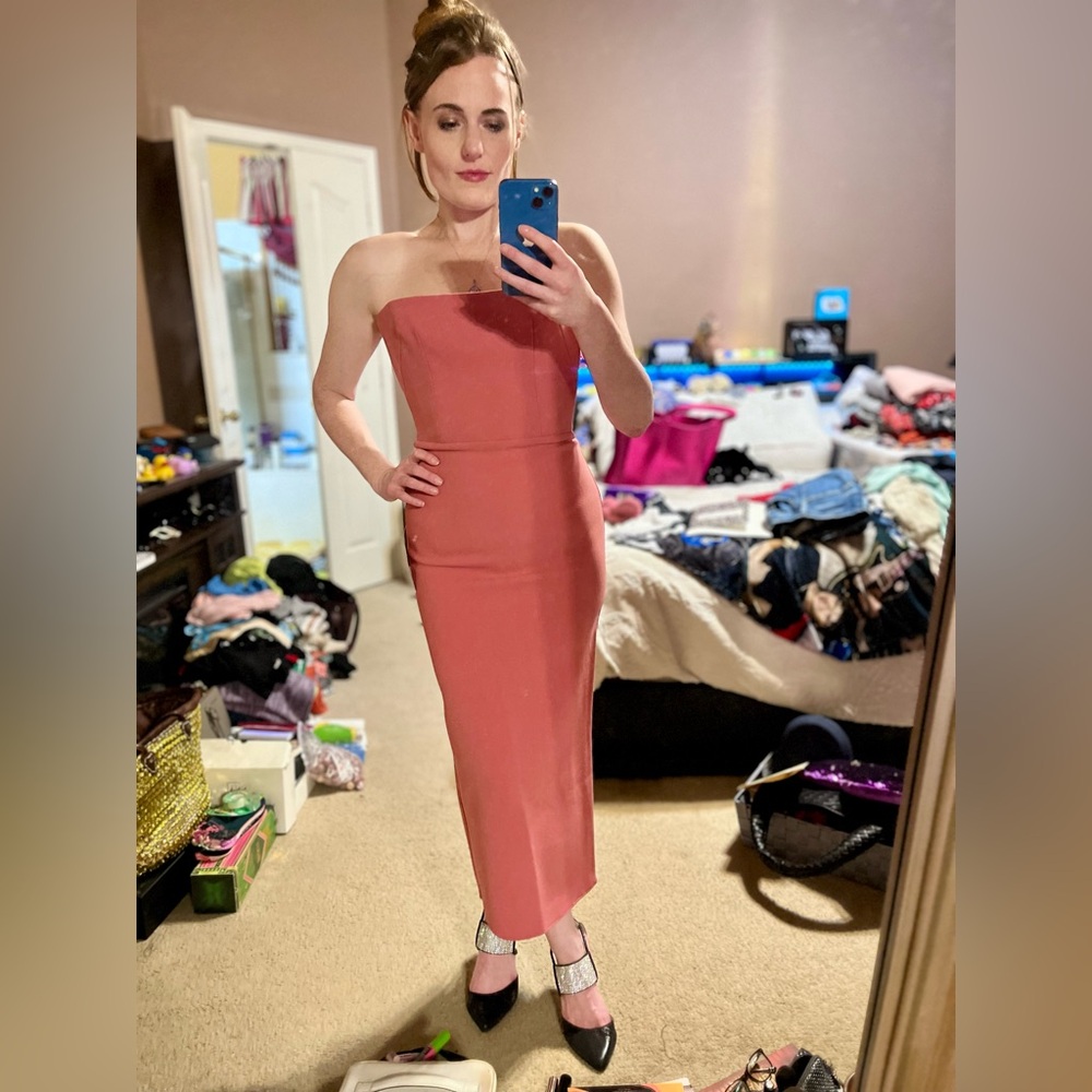 Alex Perry Elegant Coral Strapless Dress - Picture 11 of 16